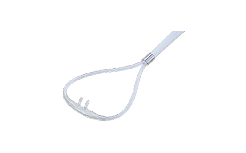 双 孔 鼻 塞 新 生 儿